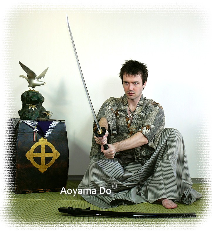 Иайто санбонсуги. >Японские мечи. Японский меч катана