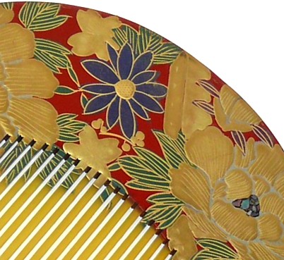 japanese hair dornmet set: detail od hand painting and gilding