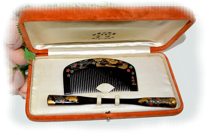 Japanese traditional comb and pull-apart hair pin set, 1920's