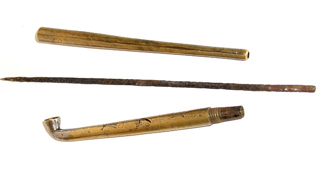 Japanese man's tobacco pipe, Edo era.