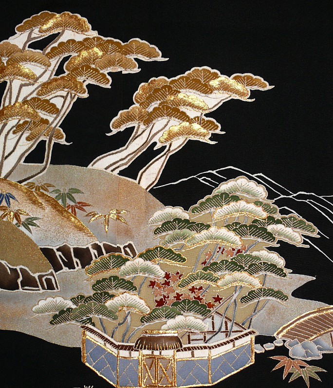 japanese antique kimono: detail of embroidering and painting