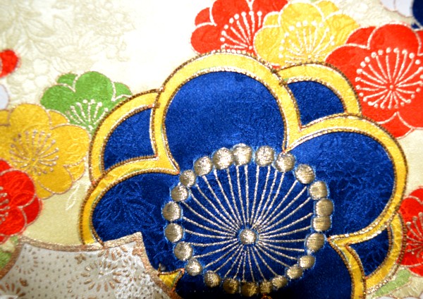 japanese silk festive kimono vintage. detail