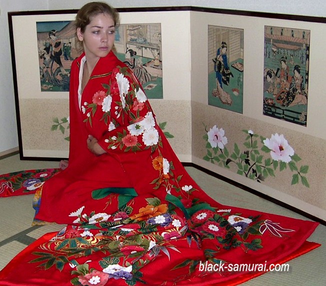 japanese traditional wedding kimono