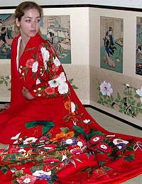 japanese traditional silk wedding kimono