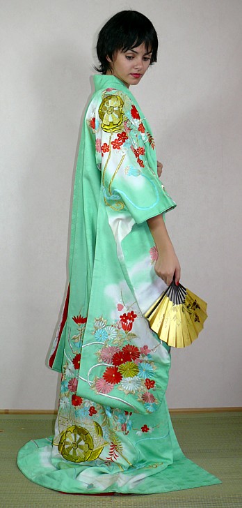japanese traditional silk kimono FURISODE, 1950's
