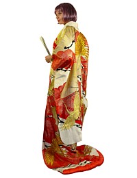 japanese traditional wedding kimono gown