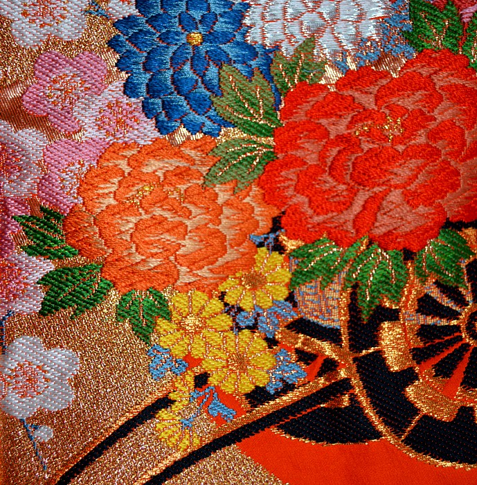 japanese wedding kimono gown uchikake: detail of fabric 